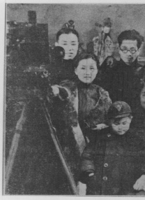 人与野鲁xxxx毛片十二寡妇